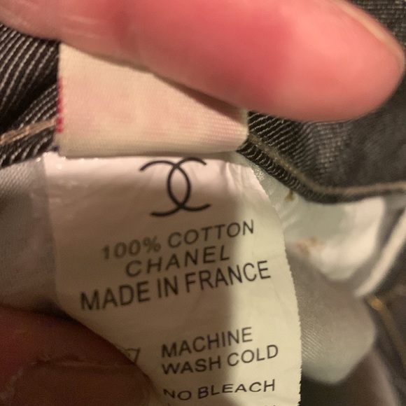3D pockets!!Chanel black Authentic Jeans!!! - Picture 6 of 7